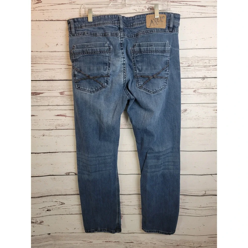 TK Axel Straight Leg Jeans Mens 38x32 Medium Wash Blue Denim Classic Fit
